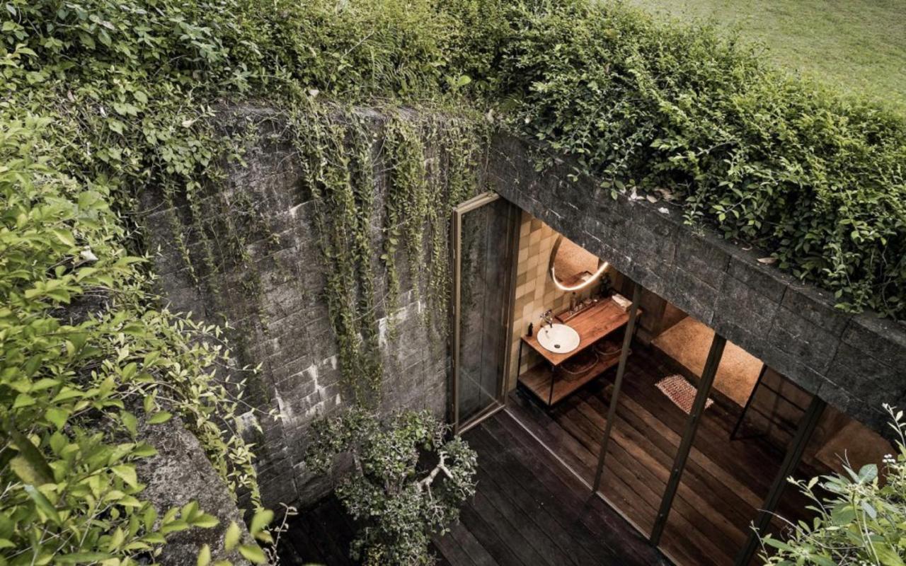 Chameleon Villa Bali Selemadeg Exterior foto